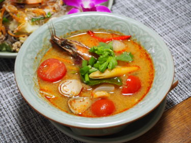 タイの王道スープ「トムヤムクン」を作ろう！